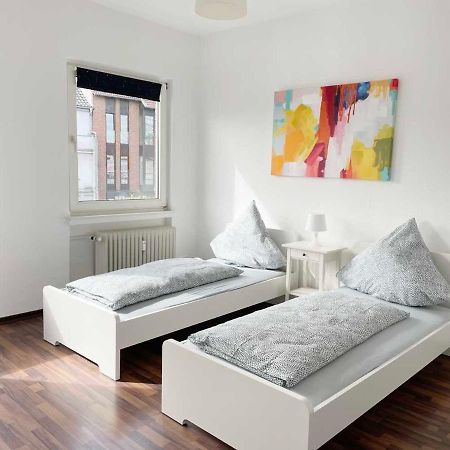 Apartment With 3 Rooms In הירט מראה חיצוני תמונה