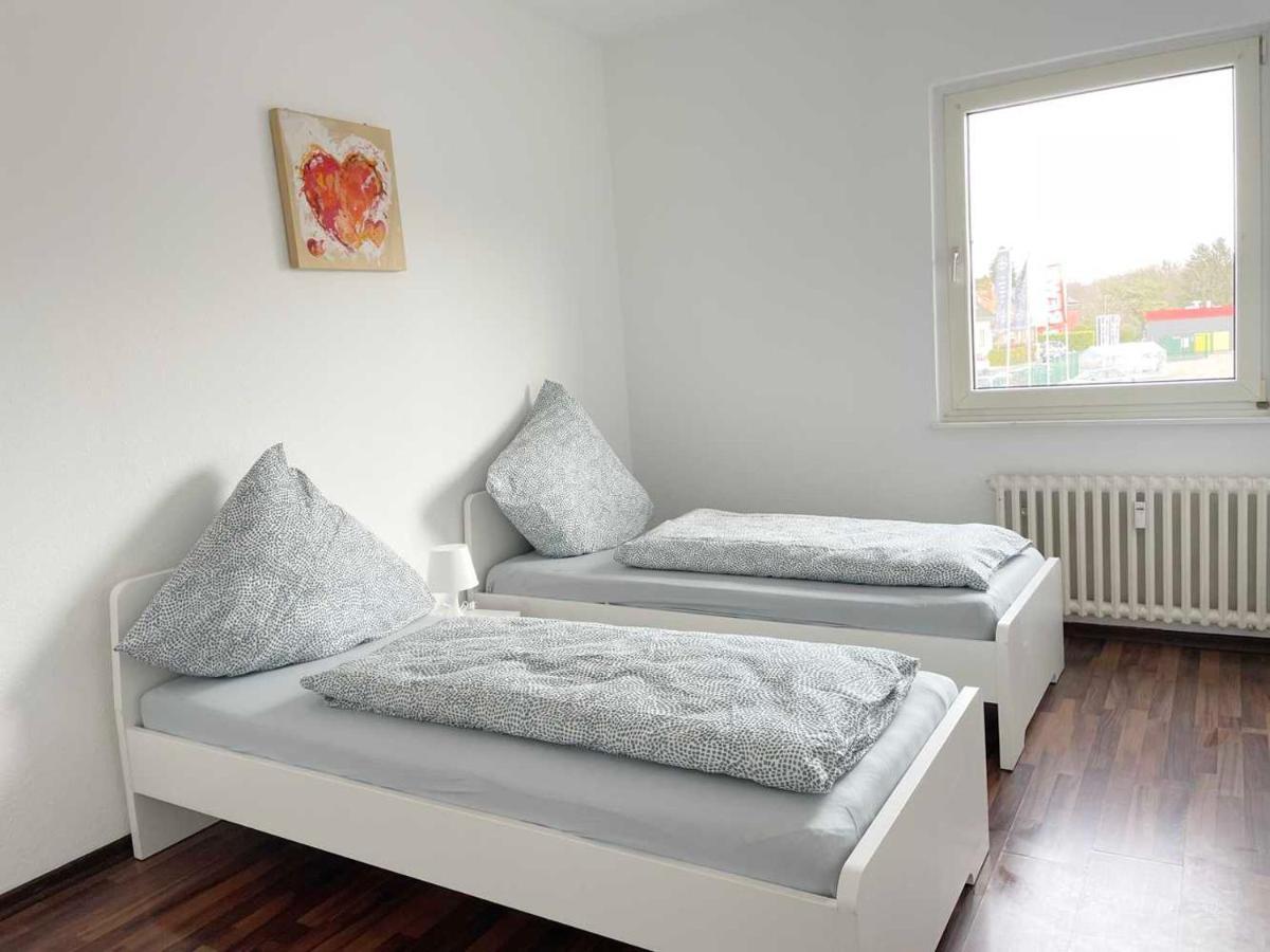 Apartment With 3 Rooms In הירט מראה חיצוני תמונה